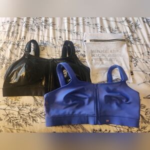 Shefit bundle 2 size 6Luxe sports bras